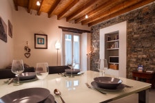 콜레조 데이 도토리 최저가 숙소, 한눈에 비교하기 | 올스테이 콜레조 데이 도토리 최저가 숙소, 한눈에 비교하기