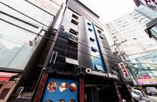 Chaumiere Motel | Qantas Hotels Chaumiere Motel