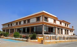 Hotel Restaurante Dama de Baza | Qantas Hotels Hotel Restaurante Dama de Baza