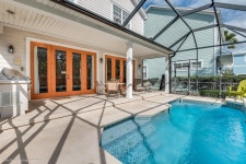 Reunion 7704 | Qantas Hotels Reunion 7704