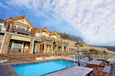 Gyeongju B House Pension | Qantas Hotels Gyeongju B House Pension