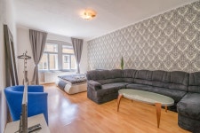체스트 디자인 아파트먼트 - Chest Design Apartments - 티라트래블 - 최저가 호텔 예약