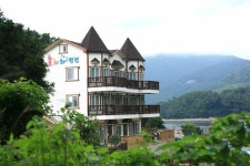 Nolleowa Pension | Qantas Hotels Nolleowa Pension