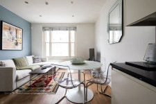 The Earls Court Gardens - Modern & Central 2bdr With Balcony 최저가 숙소, 한눈에 비교하기 | 올스테이 The Earls Court Gardens... 