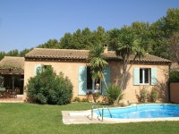 Cozy Holiday Home in Noves With Swimming Pool 최저가 숙소, 한눈에 비교하기 | 올스테이 Cozy Holiday Home in Noves With Swimming Pool... 
