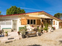 Sunlit Bungalow With Private Pool in Nadaillac-de-rouge | Qantas Hotels Sunlit Bungalow With Private Pool in Nadaillac-de-rouge
