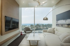 유에이치스위트 해운대 하버타운 4층 - 티라트래블 - 최저가 호텔 예약