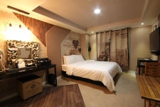 Motel Gallery 9 | Qantas Hotels Motel Gallery 9