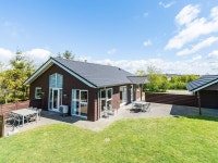 6 Person Holiday Home on a Holiday Park in Tarm | Qantas Hotels 6 Person Holiday Home on a Holiday Park in Tarm