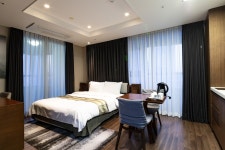 Haeundae H Stay Hotel | Qantas Hotels Haeundae H Stay Hotel