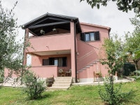 Beautiful House for up to 6 People Surrounded by Olive Groves | Qantas Hotels Beautiful House for up to 6 People Surrounded by... 