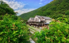 Yangsan Cheongnim Oak Valley Pension | Qantas Hotels Yangsan Cheongnim Oak Valley Pension
