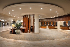 Sheraton Waikiki Beach Resort | Qantas Hotels Sheraton Waikiki Beach Resort