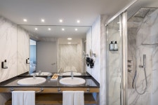 옥시덴탈 아테네아 마르 검색결과 옥시덴탈 아테네아 마르