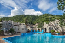 Caribbea Bay Resort | Qantas Hotels Caribbea Bay Resort