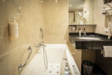 스플렌디드 호텔 앤 스파 니스 검색결과 스플렌디드 호텔 앤 스파 니스