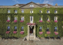 The Angel Hotel | Qantas Hotels The Angel Hotel