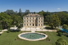 Chateau De Montcaud | Qantas Hotels Chateau De Montcaud
