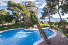 Gran Hotel Rey Don Jaime | Qantas Hotels Gran Hotel Rey Don Jaime
