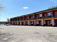 6267 Persepolis Inn | Qantas Hotels 6267 Persepolis Inn