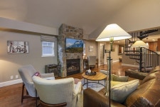 River Club 306 2 Bedroom Condo by Alpine Lodging Telluride | Qantas Hotels River Club 306 2 Bedroom Condo by Alpine Lodging Telluride