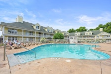 Kelleys Island Venture Resort | Qantas Hotels Kelleys Island Venture Resort