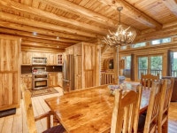 Mavericks Hideaway in Pagosa Springs | Qantas Hotels Mavericks Hideaway in Pagosa Springs