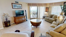 Inlet Reef 413 2 Bedroom Condo by RedAwning | Qantas Hotels Inlet Reef 413 2 Bedroom Condo by RedAwning