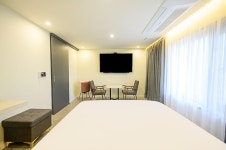 Mokpo H Avenue Hotel Peace Plaza | 목포호텔 예약 · 가격비교 | 호텔패스