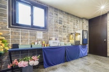 Paradise Hotel | Qantas Hotels Paradise Hotel
