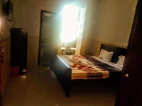 Al Atiq Hotel | Qantas Hotels Al Atiq Hotel