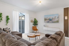 Modern 4 Bed Home Themed Rooms Prime Location | Qantas Hotels Modern 4 Bed Home Themed Rooms Prime Location