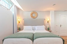 해변 앞의 수영장 있는 빌라, 라 바로사 - Villa With Pool In Front Of The Beach. La Barrosa | 티라트래블 호텔 예약