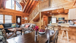 전망, 서밋 뷰 웨이, 아반트스테이 - Resort Cabin W/ Hot Tub, Pool Table, Deck Views Summit View Way By Avantstay | 티라트래블 호텔 예약