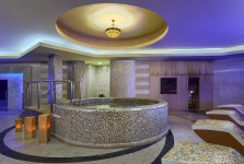 로얄 맥심 팰리스 켐핀스키 검색결과 로얄 맥심 팰리스 켐핀스키