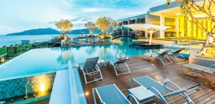 크레스트 리조트 & 풀빌라 (Crest Resort & Pool Villas) - 몽키트래블