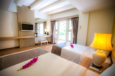 내츄럴 파크 리조트 (Natural Park Resort) - 몽키트래블