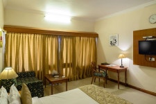 Quality Inn Palms | Qantas Hotels Quality Inn Palms