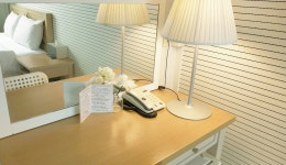 ゴールデン パーク ホテル（済州島>済州市）｜韓国ホテル予約「コネスト」 ゴールデン パーク ホテル（済州島>済州市）