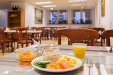 로 호텔