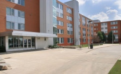 Residence & Conference Centre - Brampton | Qantas Hotels Residence & Conference Centre - Brampton