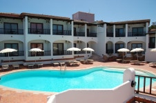 Hotel Li Graniti | Qantas Hotels Hotel Li Graniti