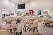 더 포인트 호텔 & 스위트 검색결과 더 포인트 호텔 & 스위트