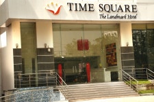 Time Square - The Landmark Hotels | Qantas Hotels Time Square - The Landmark Hotels