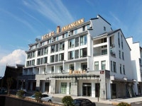 Jinjiang Inn Select Huangshan Shixi County Huizhou Old Town | Qantas Hotels Jinjiang Inn Select Huangshan Shixi County Huizhou... 