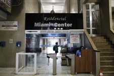 히우 렌탈 021-C047 스투지우 나 쿠아드라 다 프라이아 콩 마키나 검색결과 히우 렌탈 021-C047 스투지우 나 쿠아드라 다 프라이아 콩 마키나