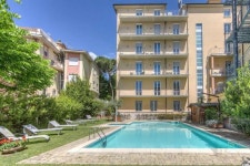 Hotel Mizar | Qantas Hotels Hotel Mizar
