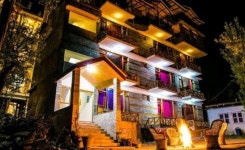 Rainbow Apple Villa - Hostel | Qantas Hotels Rainbow Apple Villa - Hostel