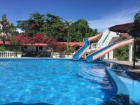 Summer Splash Resort | Qantas Hotels Summer Splash Resort