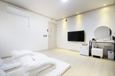 MJツアーホステル（全羅道>麗水）｜韓国ホテル予約「コネスト」 MJツアーホステル（全羅道>麗水）